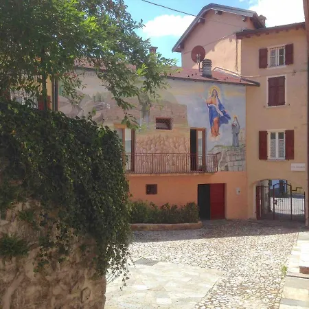Apartman Contempora - Ca' Brenta Patriot - Valle Intelvi -