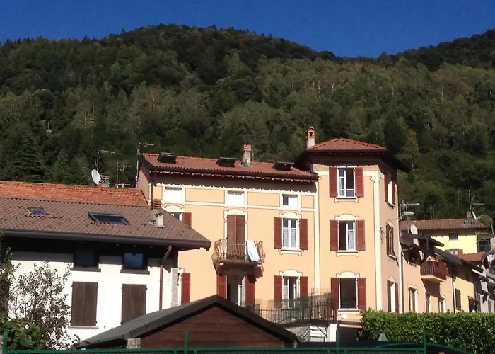 Appartement Contempora - Ca' Brenta Patriot - San Fedele D'Intelvi - Como *