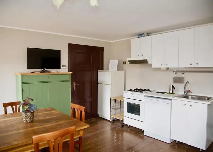 Appartement Contempora - Ca' Brenta Patriot - San Fedele D'Intelvi - Como